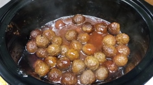 Sweet & Tangy Crock Pot Meatballs